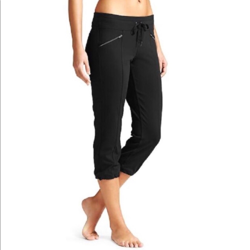 Athleta metro slouch Capri